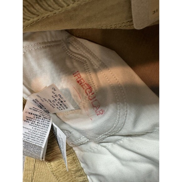 Levi's 314 Jeans Womens 31x30 Shaping Straight Corduroy Stretch Irregular NWT - Picture 3 of 7